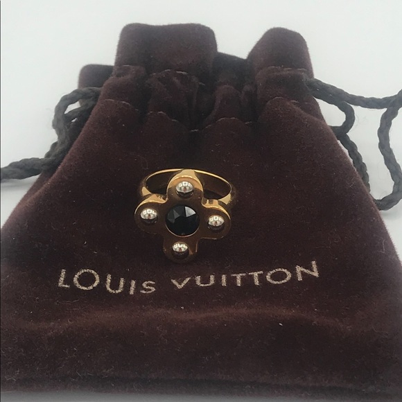 Louis Vuitton Jewelry - Louis Vuitton Love Letters Monogram Flower Ring